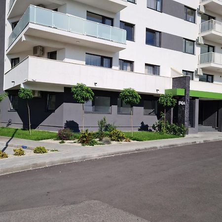 Apartament In Complex Rezidential In Oradea Apartamento Exterior foto